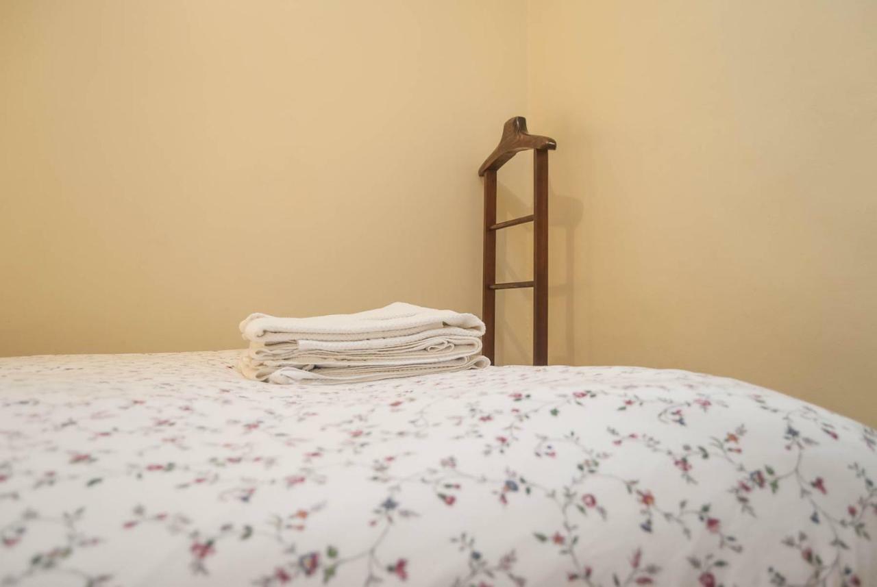 'White House' Apartment- Alfama Lisbon Exterior photo